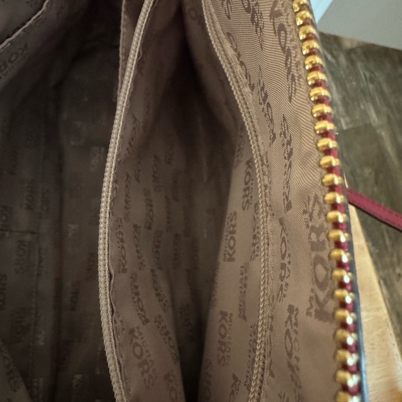 Michael Kors Red and Brown Handbag - Picture 8 of 9